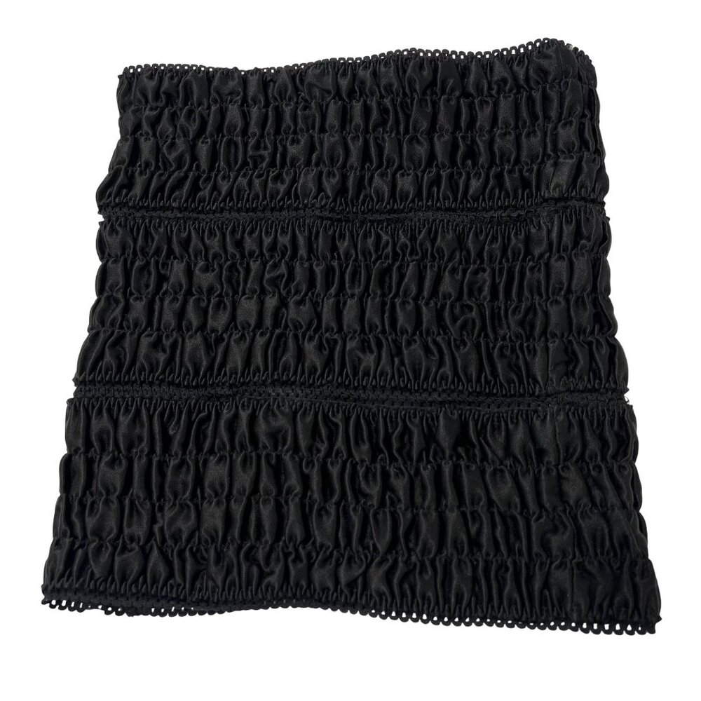 Realisation Par The Iman Top in Black